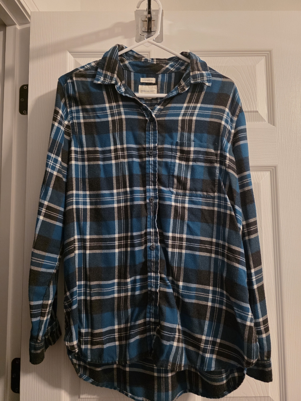 American Eagle Outfitters Blue and Black Plaid Button-Down